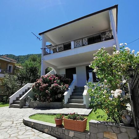 Deniastella Apartments Скала-Потамьяс Екстер'єр фото